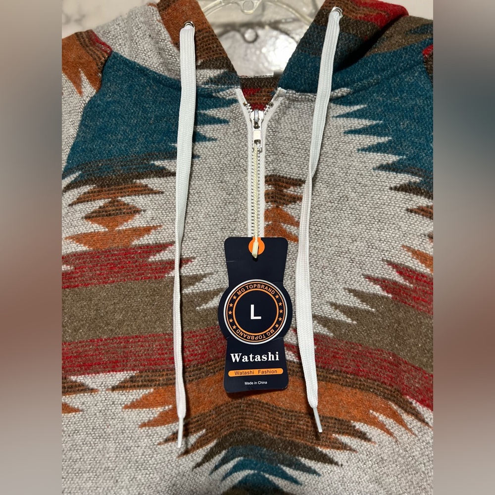 Aztec Patterned Hooded Sweater - Picture 6 of 11